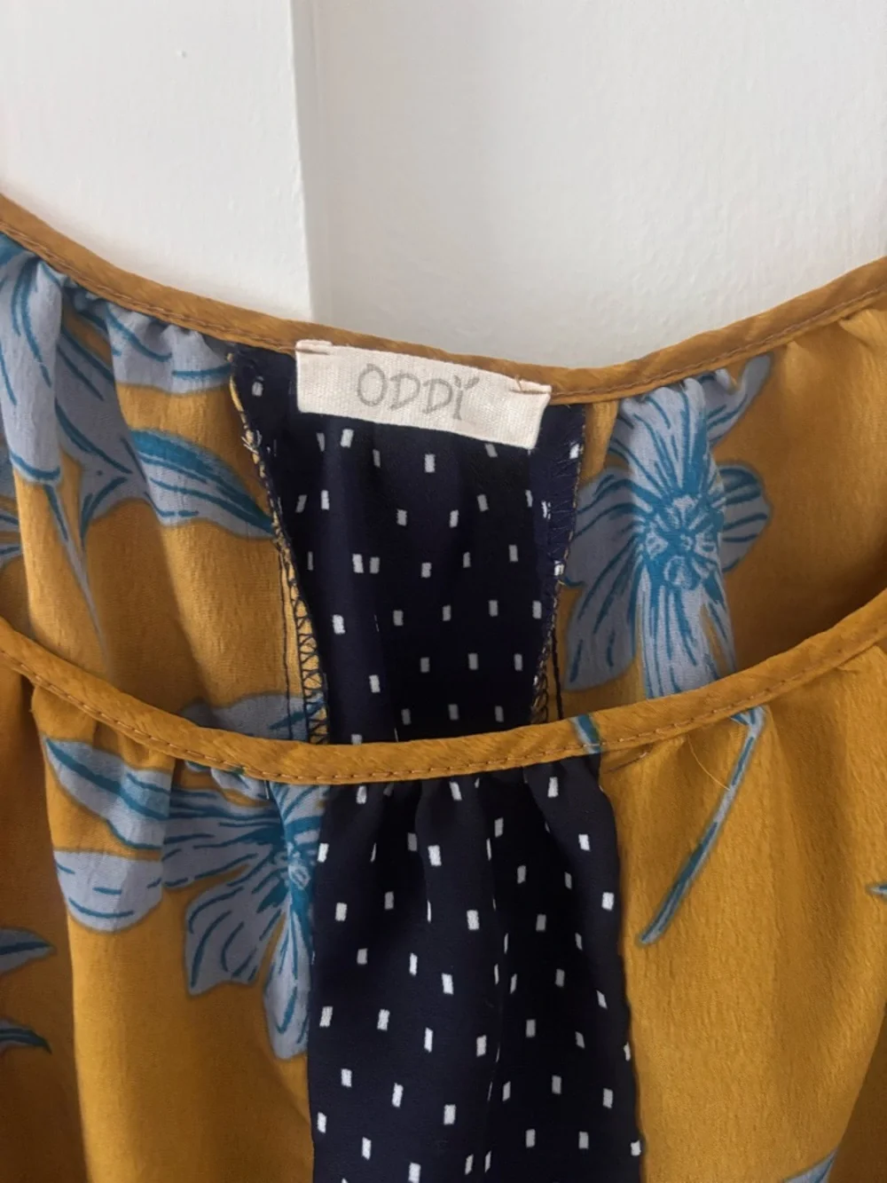 Boutique Mixed-Print Floral Tunic 🌼 Mustard & Navy | ODDY 1XL NWOT Boho Chic - Picture 3 of 5